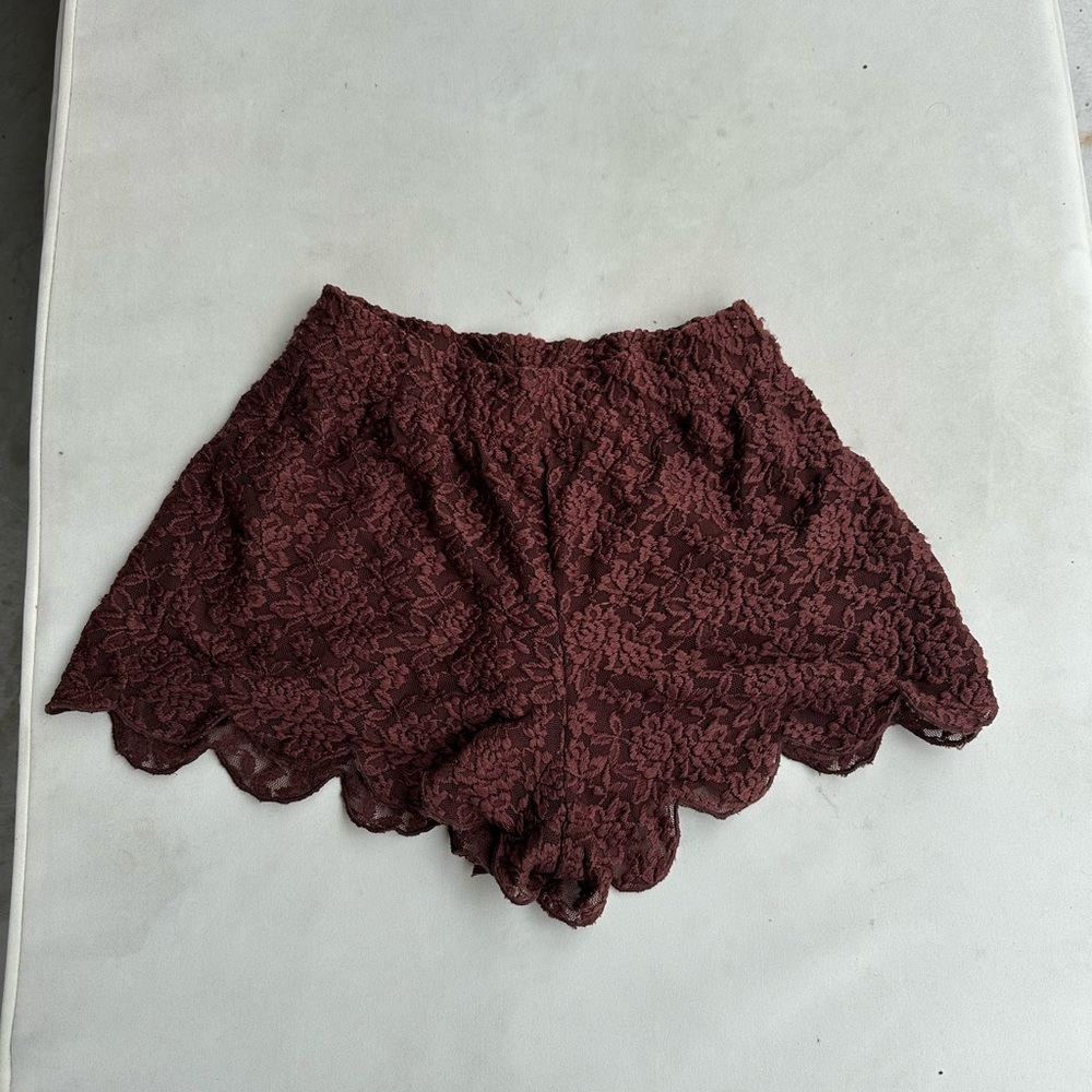 Free People Mauve Lace Detail Shorts